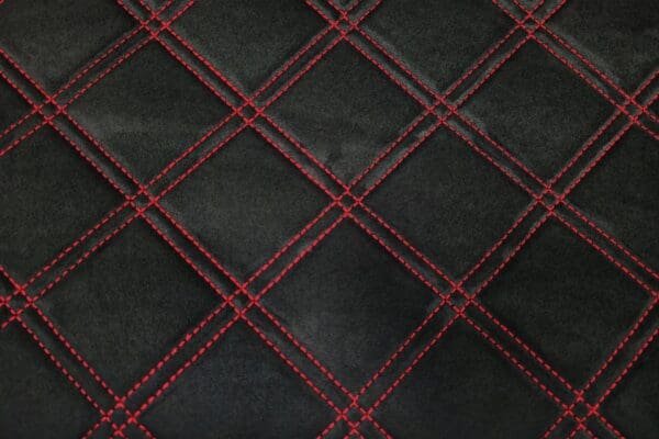 PREMIUM SUEDE SQUARE BLACK / RED THREAD