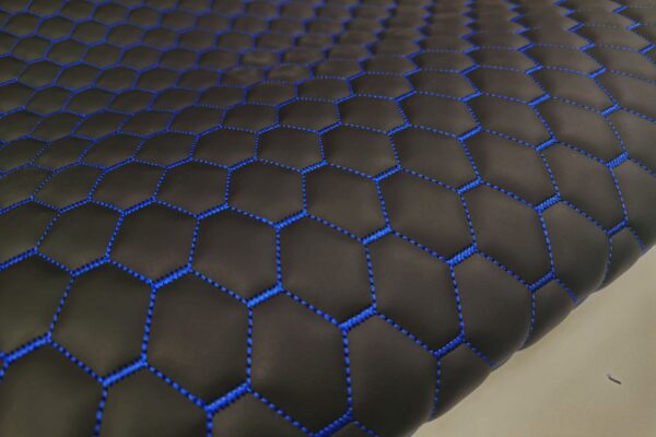 DIAMOND DESIGN / BLUE THREAD