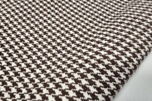 CLASSIC HOUNDSTOOTH - WHITE / BROWN