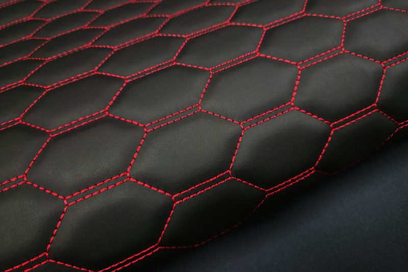 20250912 142616 RS-3 DESIGN / ROTER FADEN