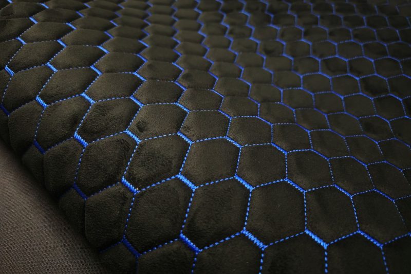 PREMIUM SUEDE DIAMOND DESIGN CZARNA / NIĆ NIEBIESKA