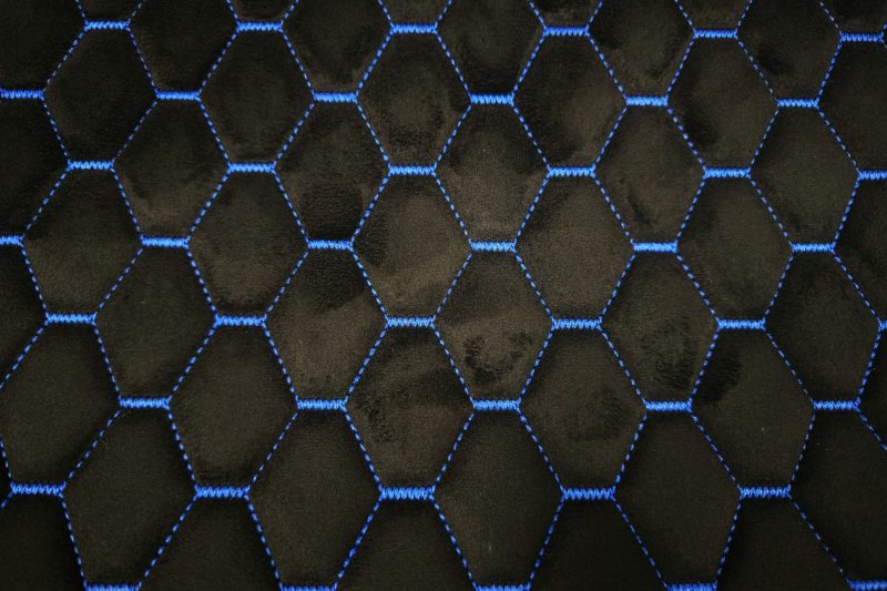 PREMIUM SUEDE DIAMOND DESIGN CZARNA / NIĆ NIEBIESKA