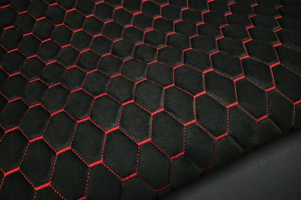 20250913 131727 PREMIUM SUEDE DIAMOND DESIGN CZARNA / NIĆ CZERWONA