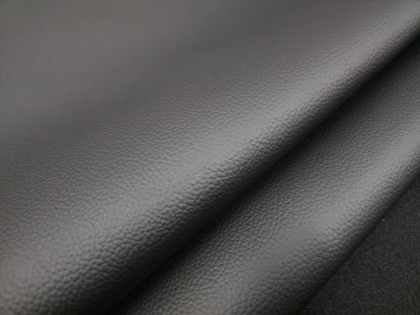 20260130 104420(1) MERCEDES MB-TEX BLACK