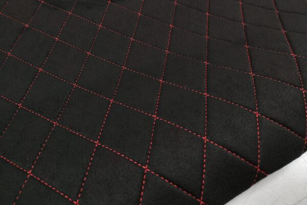 PODSUFITKA SUEDE KARO - BLACK / NIĆ CZERWONA