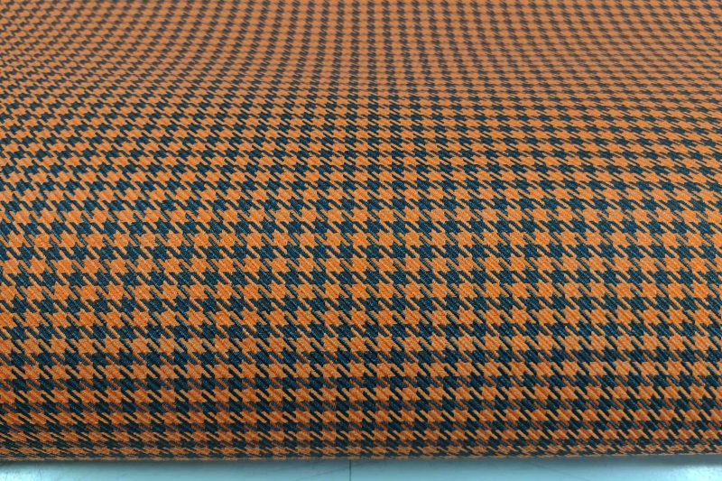 IMG20230107143205 PEPITA HOUNDSTOOTH CZARNO/POMARAŃCZOWY - 5MM PIANKA