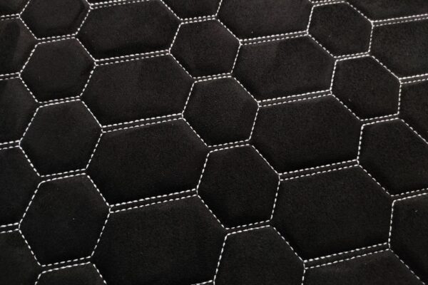 PREMIUM SUEDE RS DESIGN BLACK / WHITE THREAD