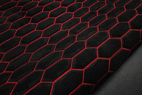 CAMOSCIO PREMIUM DESIGN CARRERA NERO / FILO ROSSO