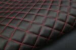 SQUARE DESIGN / NIĆ CZERWONA