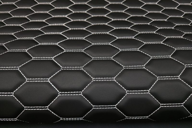 RS-3 DISEÑO / HILO PLATEADO