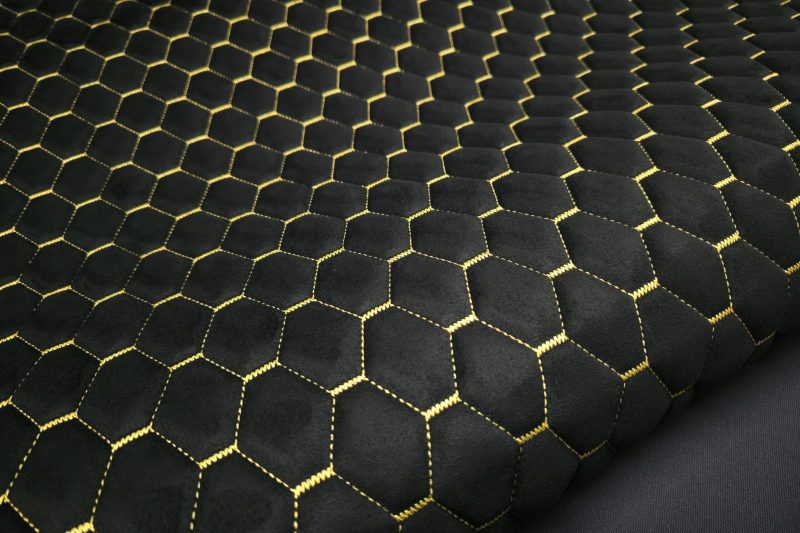 PREMIUM SUEDE DIAMOND DESIGN SCHWARZ / FADEN LIME GREEN