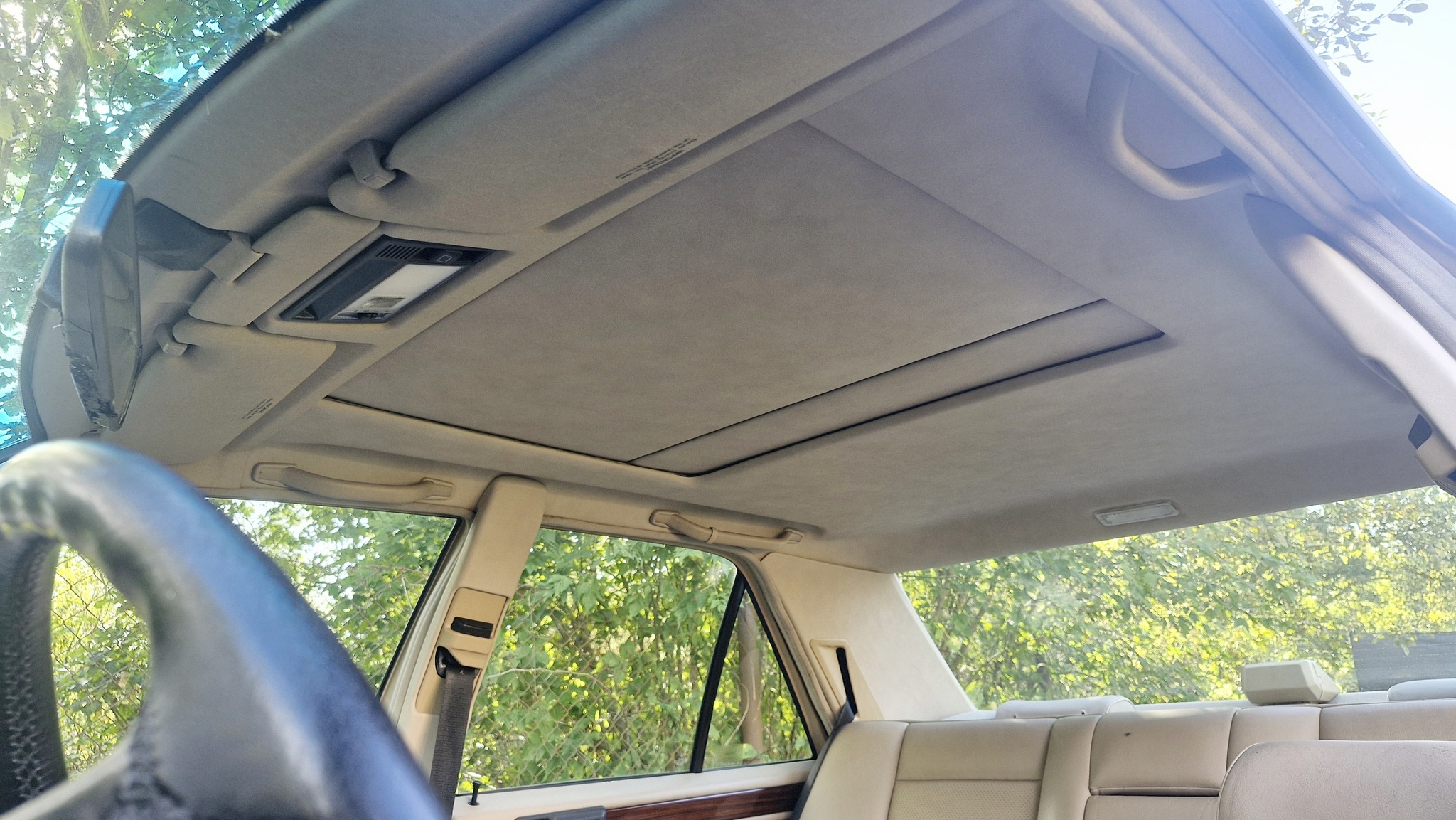 VINYLE & TKANINY POWLEKANE NA PODSUFITKI