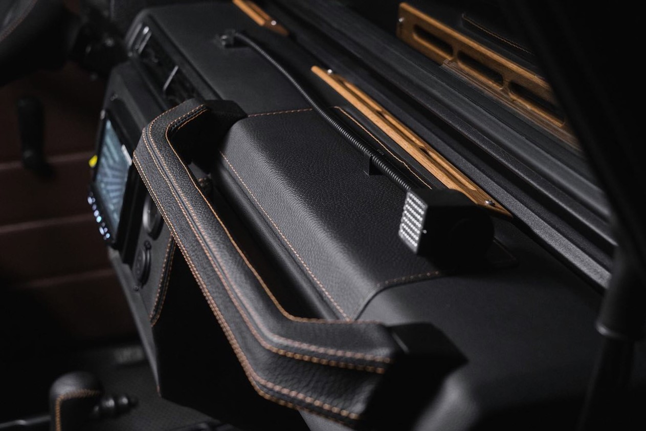 TKANINY NA DESKI ROZDZIELCZE