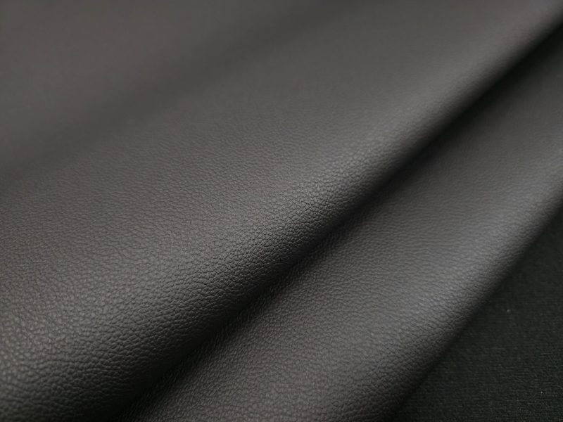 84 OEM SKAJ SCHWARZ BMW (FARBE 84)