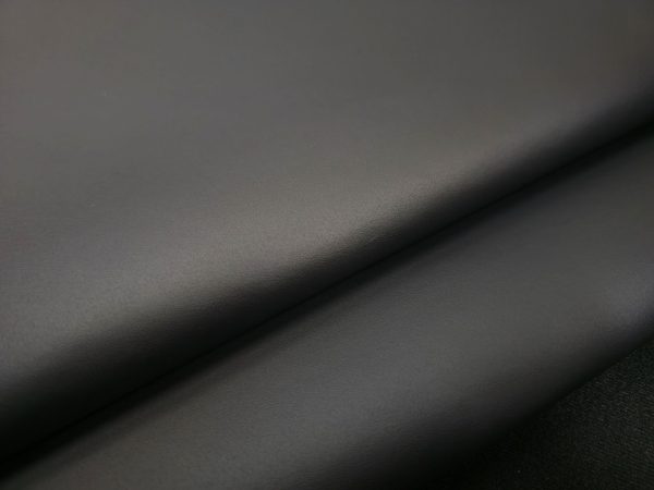 OEM SKAA SCHWARZ (FARBE 90)