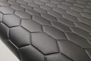 COBRA DESIGN / CZARNA